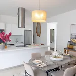 Casa vacanze Aqua Pearl Aq01 By Interhome