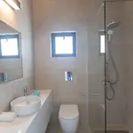 Aqua Pearl Aq01 By Interhome Casa vacanze *