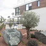 Aqua Pearl Aq01 By Interhome