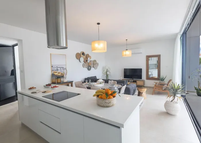 Aqua Pearl Aq01 By Interhome * 普罗塔拉斯